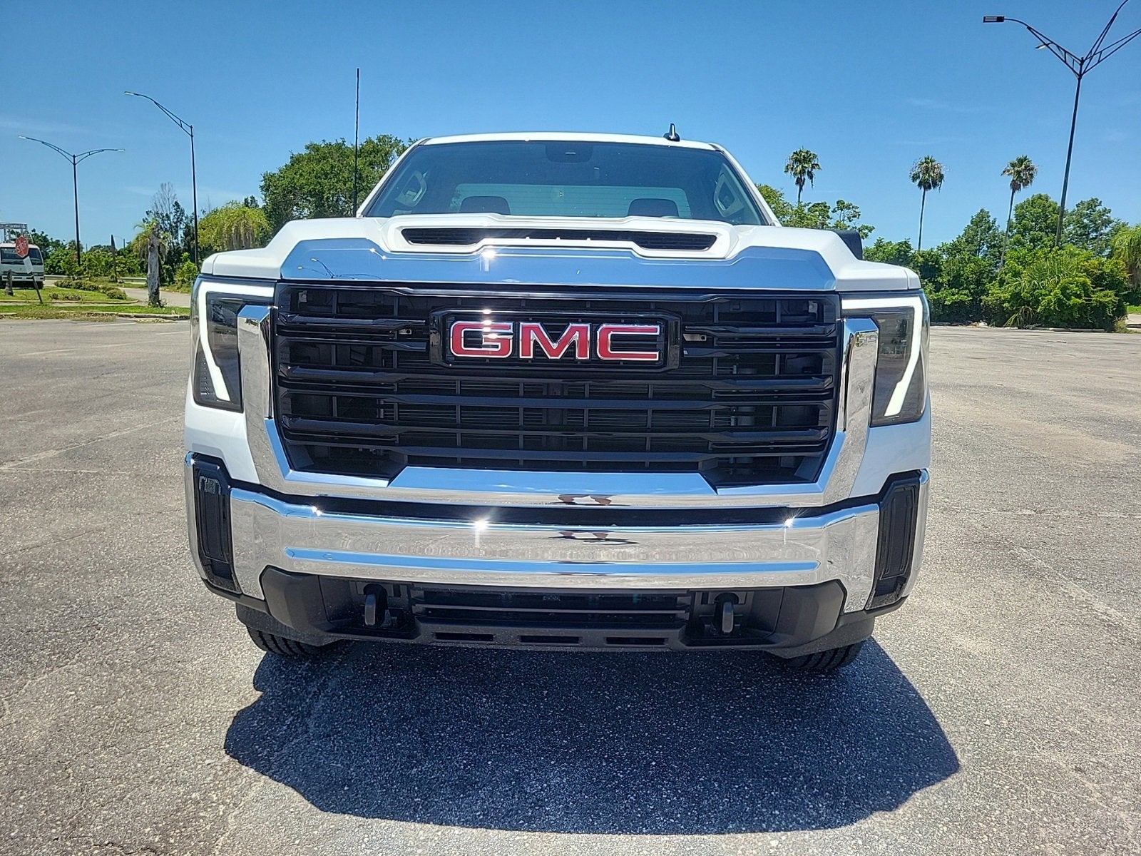 2025 GMC Sierra 2500 HD Pro