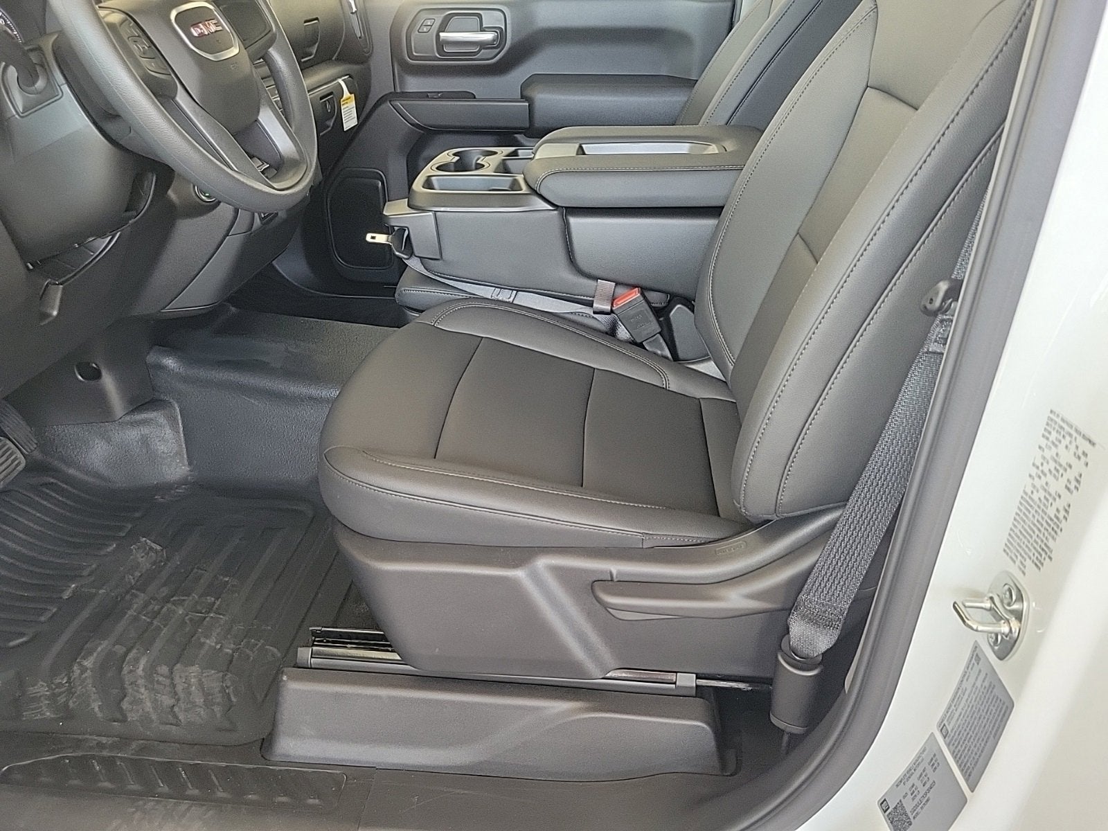 2025 GMC Sierra 2500 HD Pro