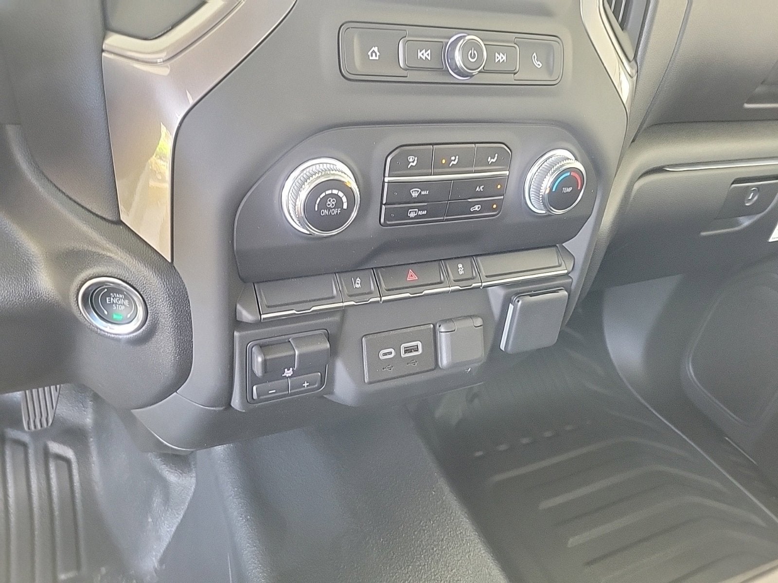 2025 GMC Sierra 2500 HD Pro