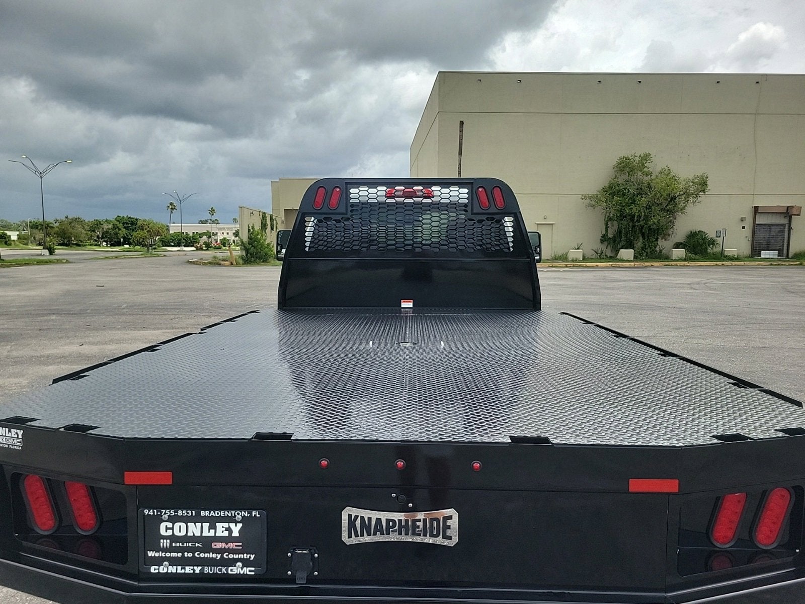 2025 GMC Sierra 3500 HD Chassis Cab Pro