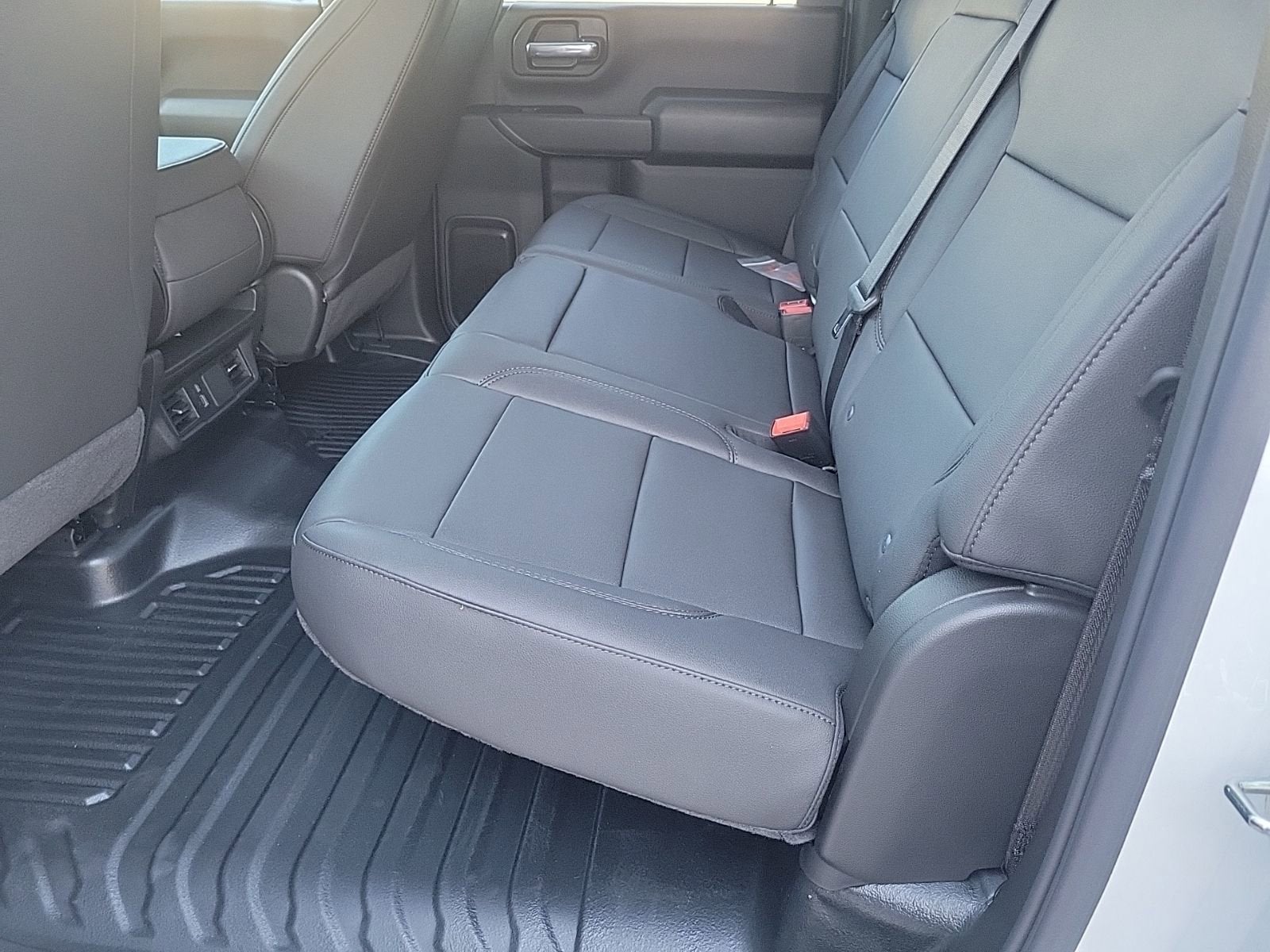 2025 GMC Sierra 3500 HD Chassis Cab Pro