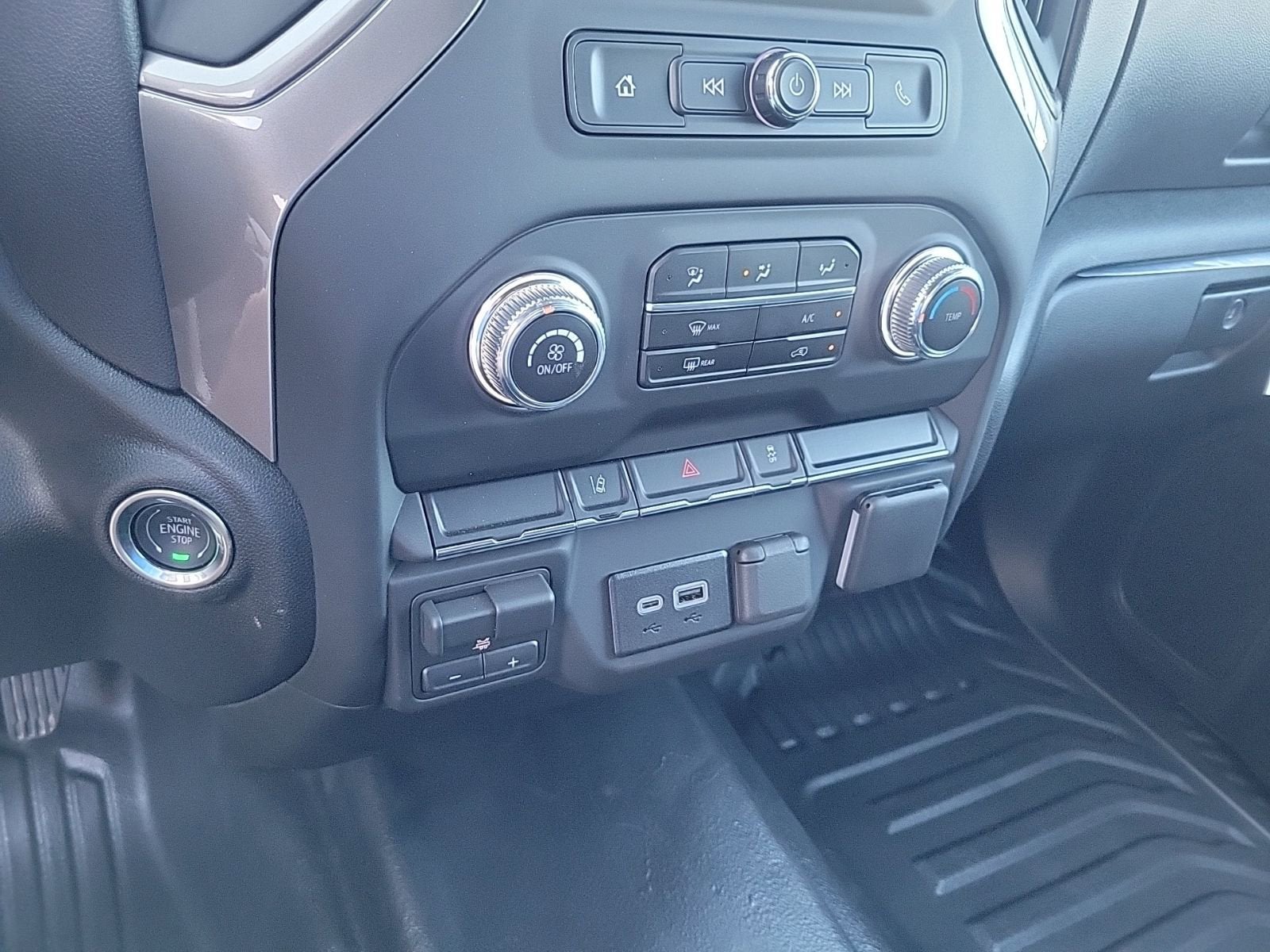 2025 GMC Sierra 3500 HD Chassis Cab Pro