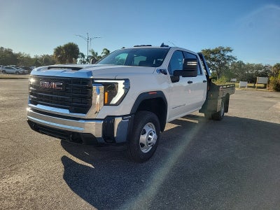 2025 GMC Sierra 3500 HD Chassis Cab Pro