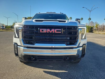 2025 GMC Sierra 3500 HD Chassis Cab Pro