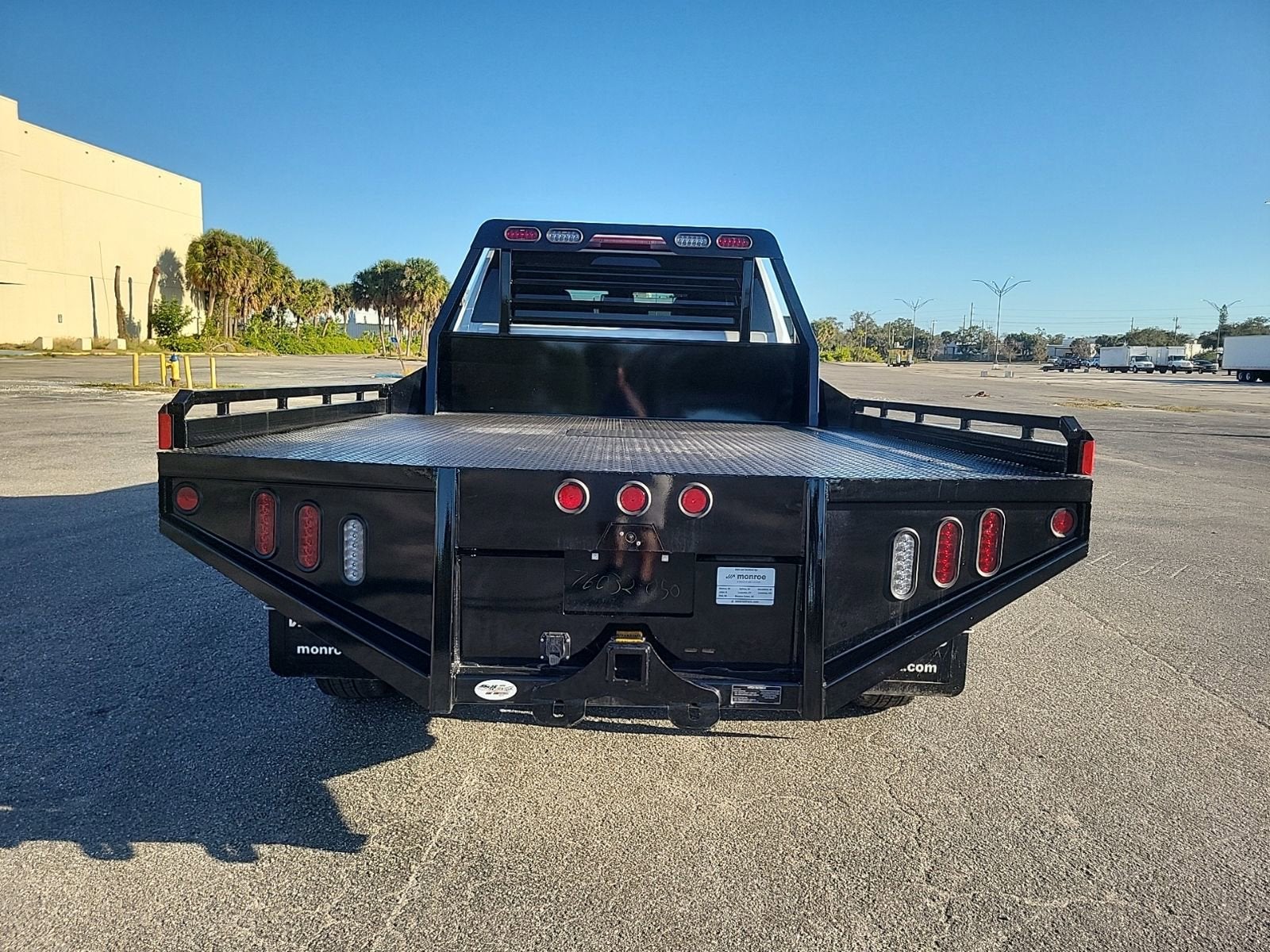 2025 GMC Sierra 3500 HD Chassis Cab Pro