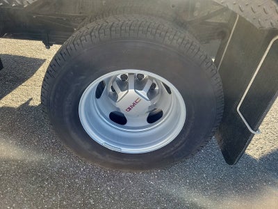 2025 GMC Sierra 3500 HD Chassis Cab Pro