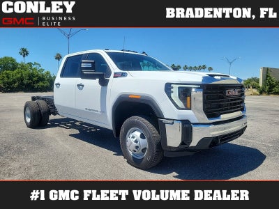 2026 GMC Sierra 3500 HD Chassis Cab Pro