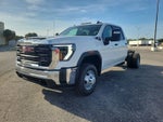 2026 GMC Sierra 3500 HD Chassis Cab Pro