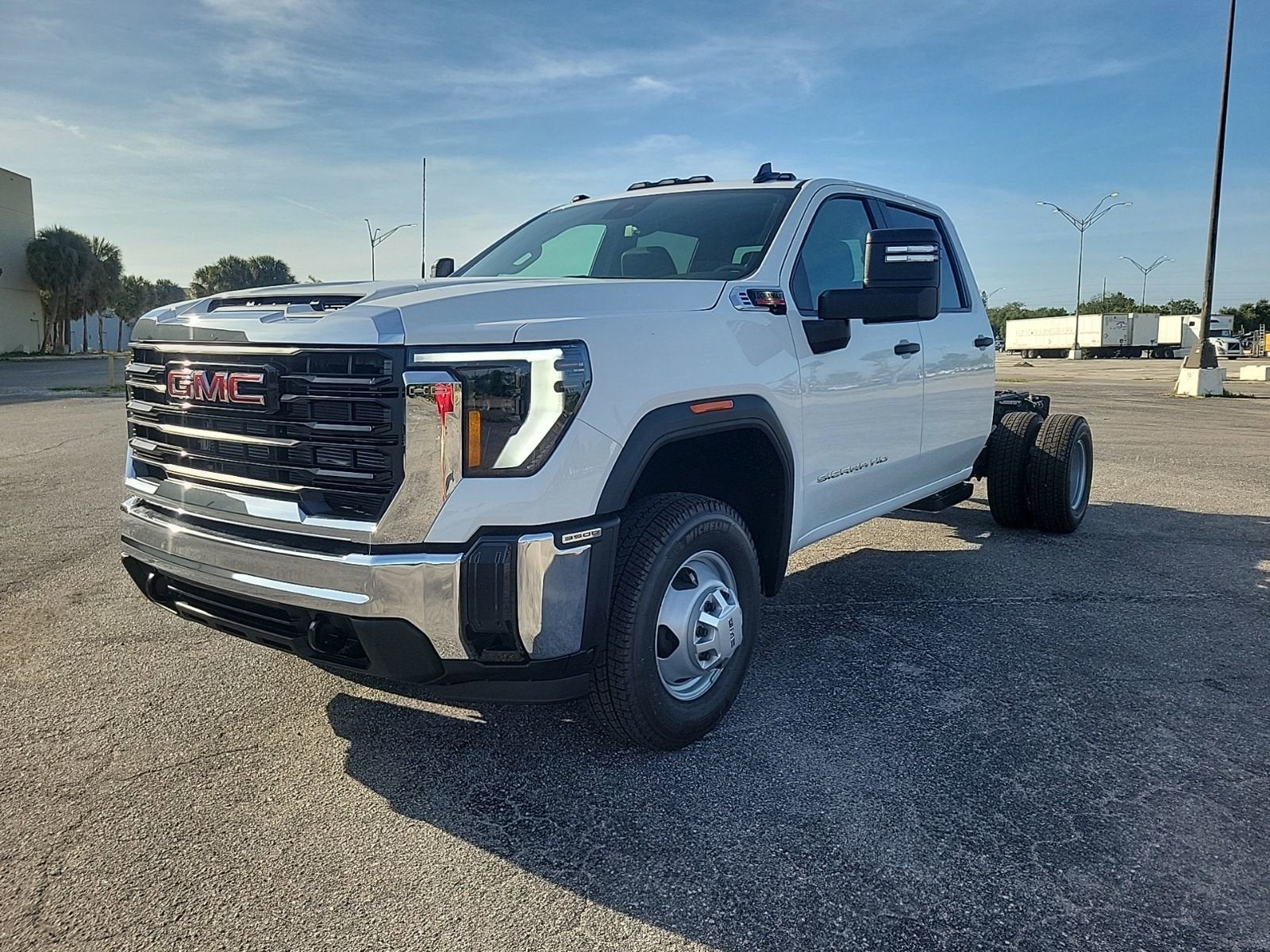 2026 GMC Sierra 3500 HD Chassis Cab Pro