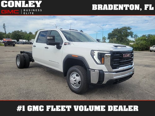 2026 GMC Sierra 3500 HD Chassis Cab Pro