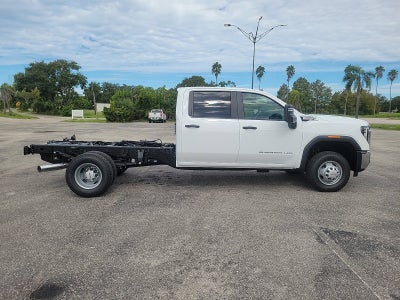 2026 GMC Sierra 3500 HD Chassis Cab Pro