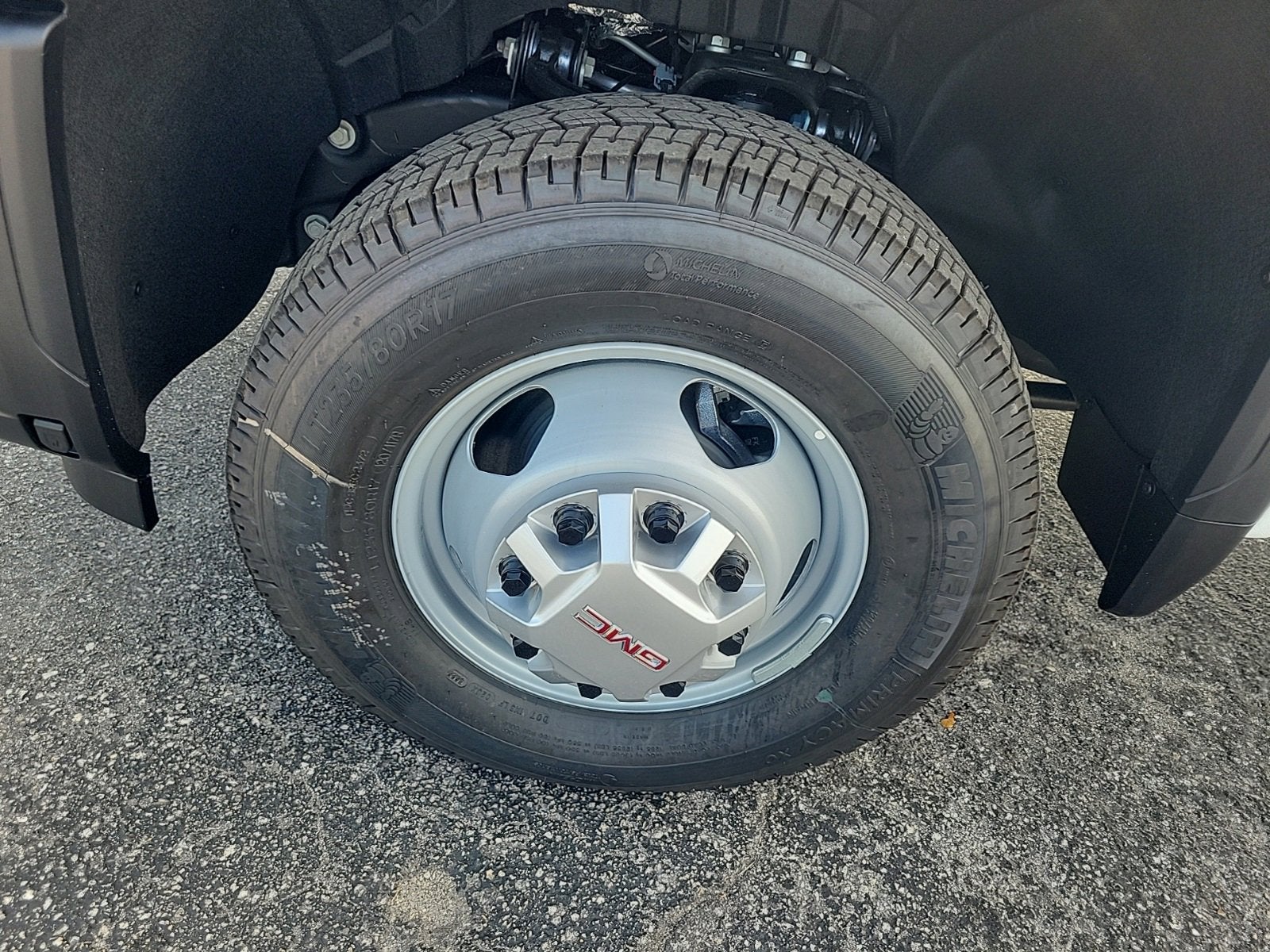 2026 GMC Sierra 3500 HD Chassis Cab Pro