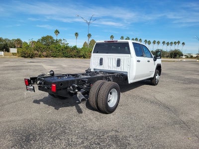 2026 GMC Sierra 3500 HD Chassis Cab Pro