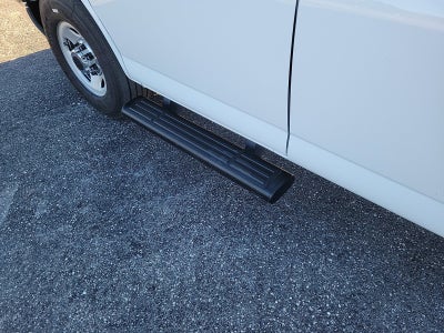 2022 GMC Savana Passenger 3500 LS