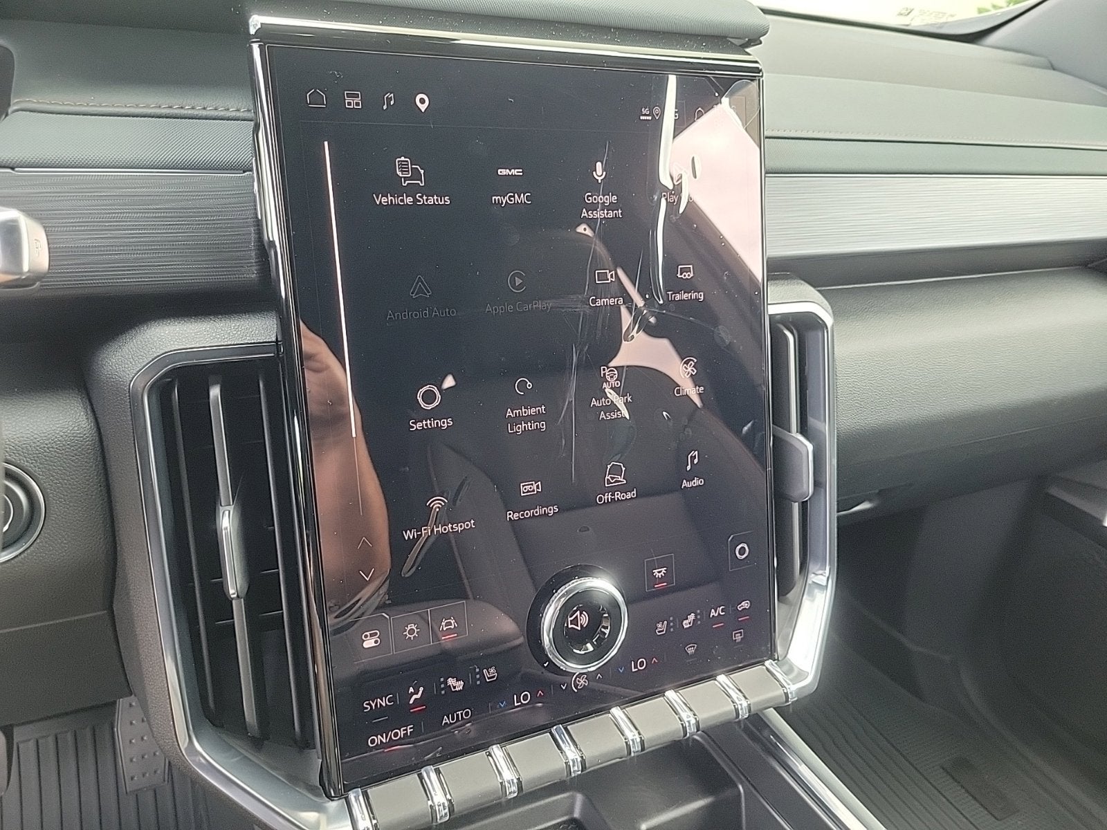 2027 GMC Acadia AT4
