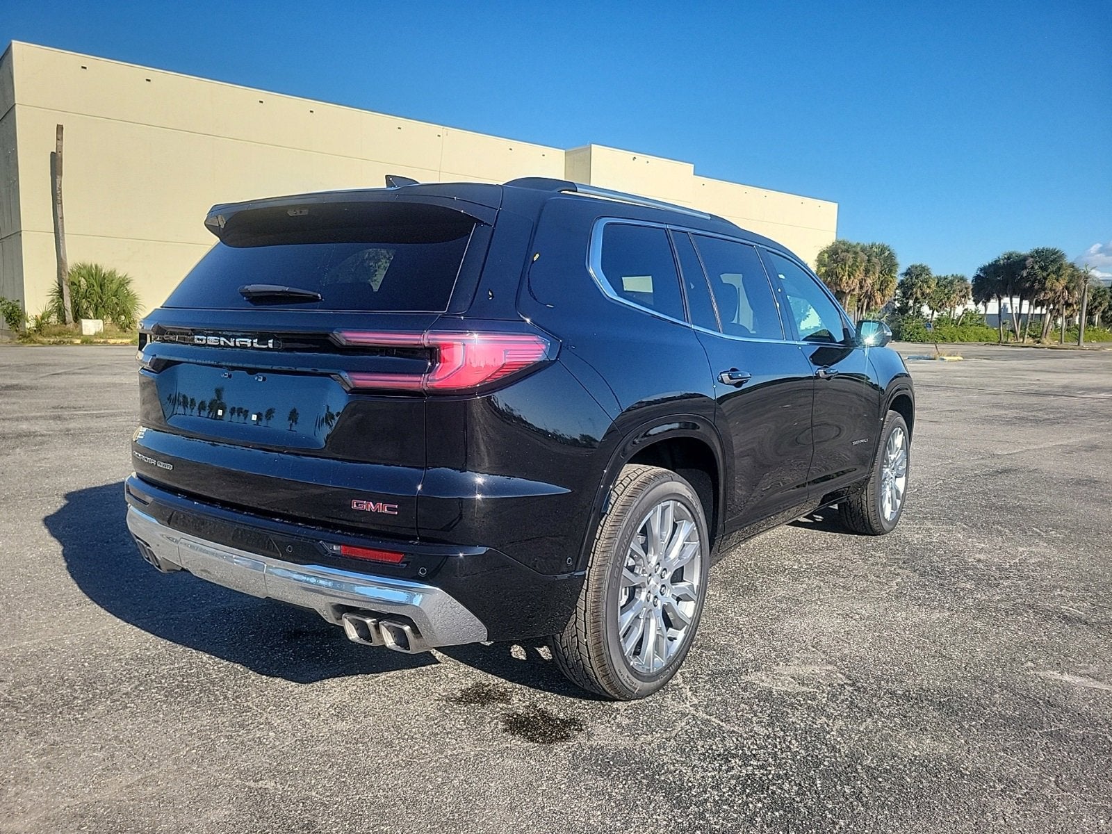 2026 GMC Acadia Denali