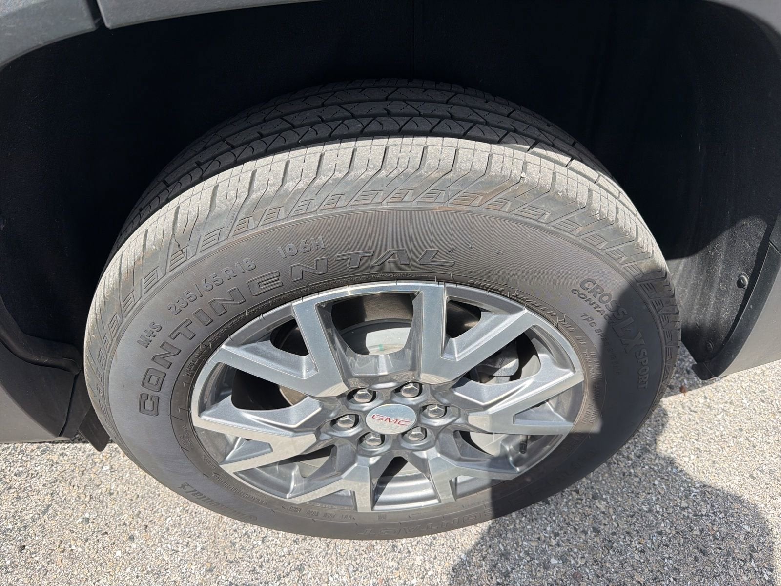 2023 GMC Acadia SLT