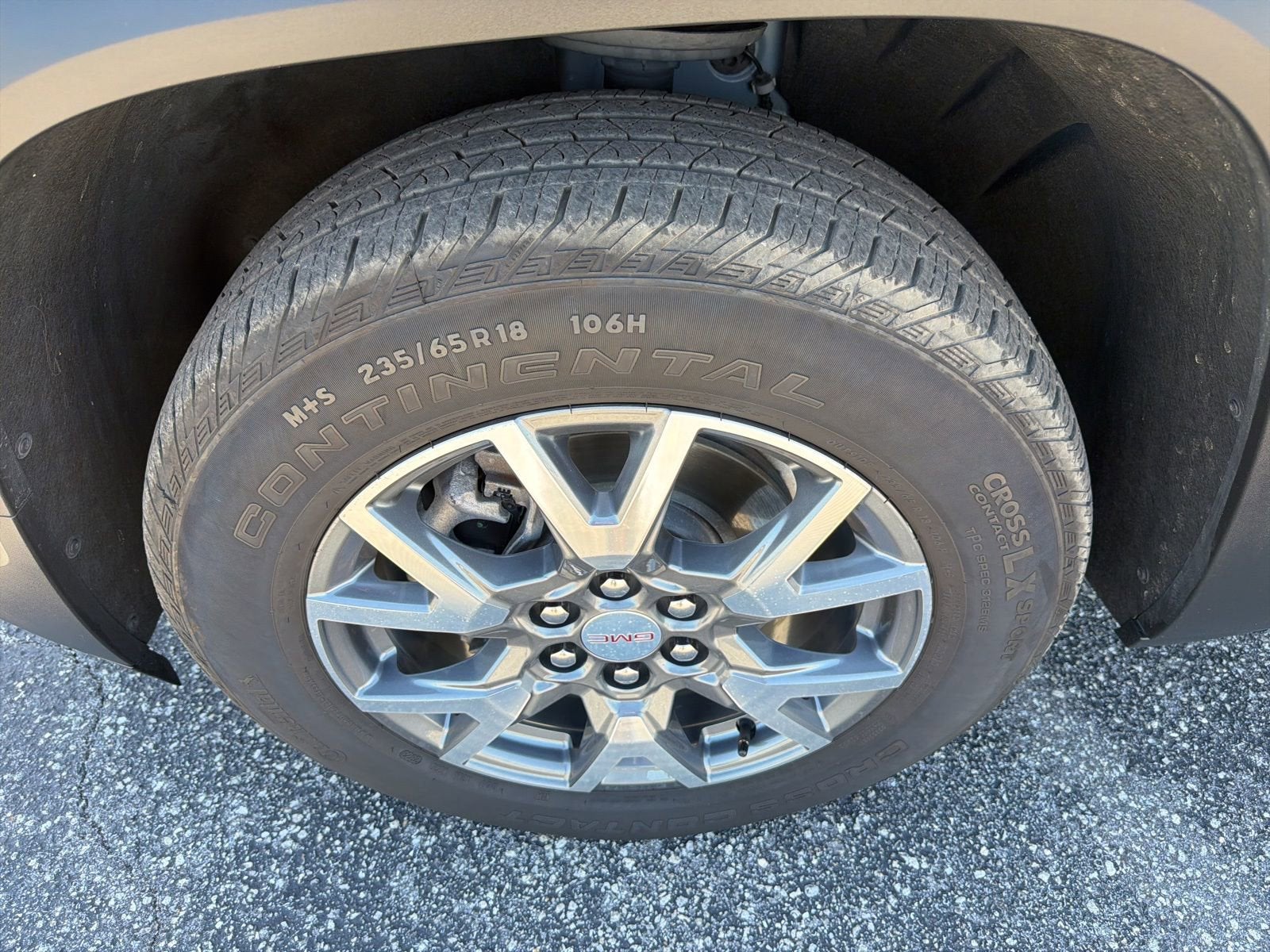 2023 GMC Acadia SLT