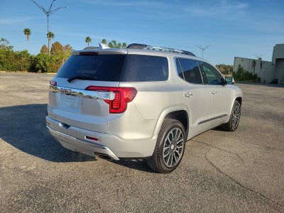 2020 GMC Acadia Denali