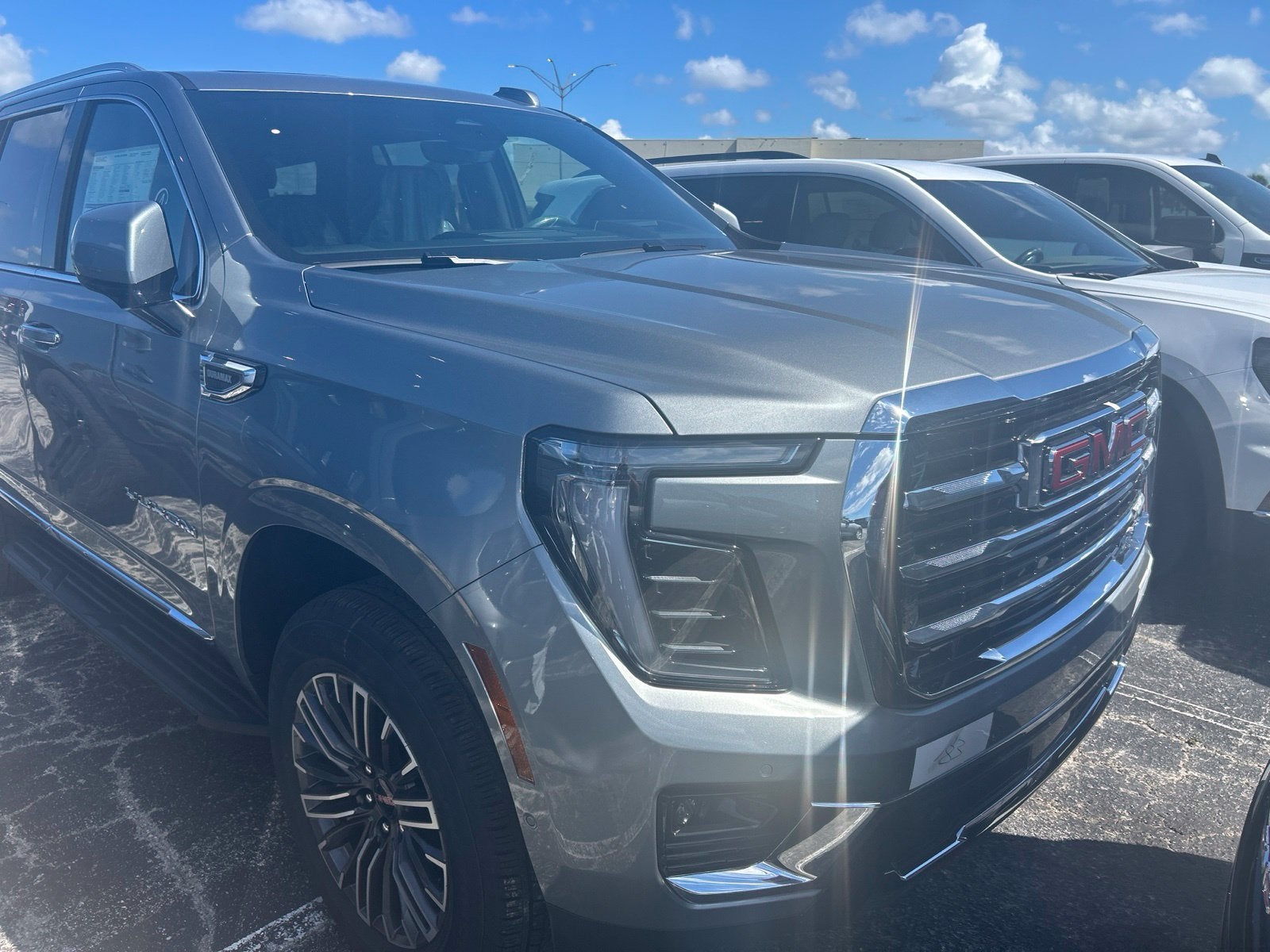 2026 GMC Yukon Elevation