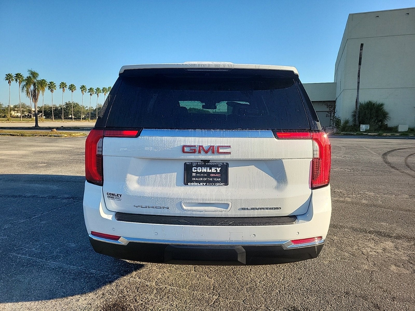 2026 GMC Yukon Elevation