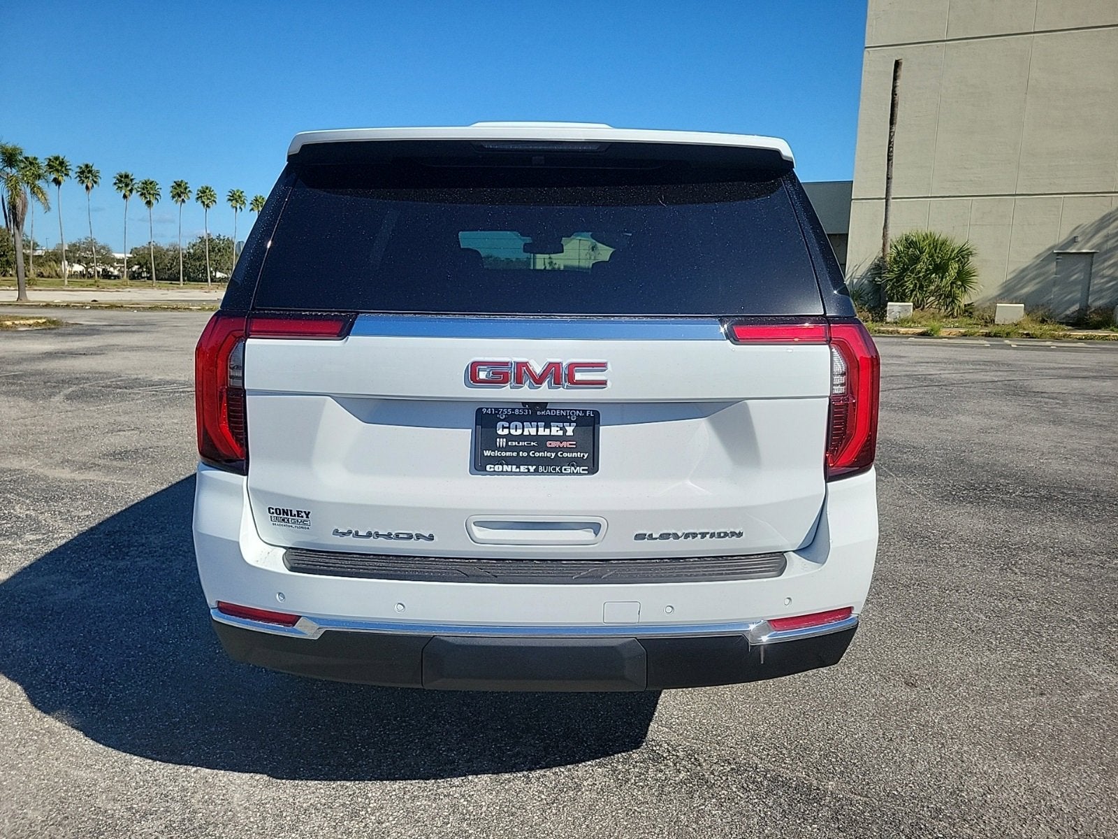 2026 GMC Yukon Elevation