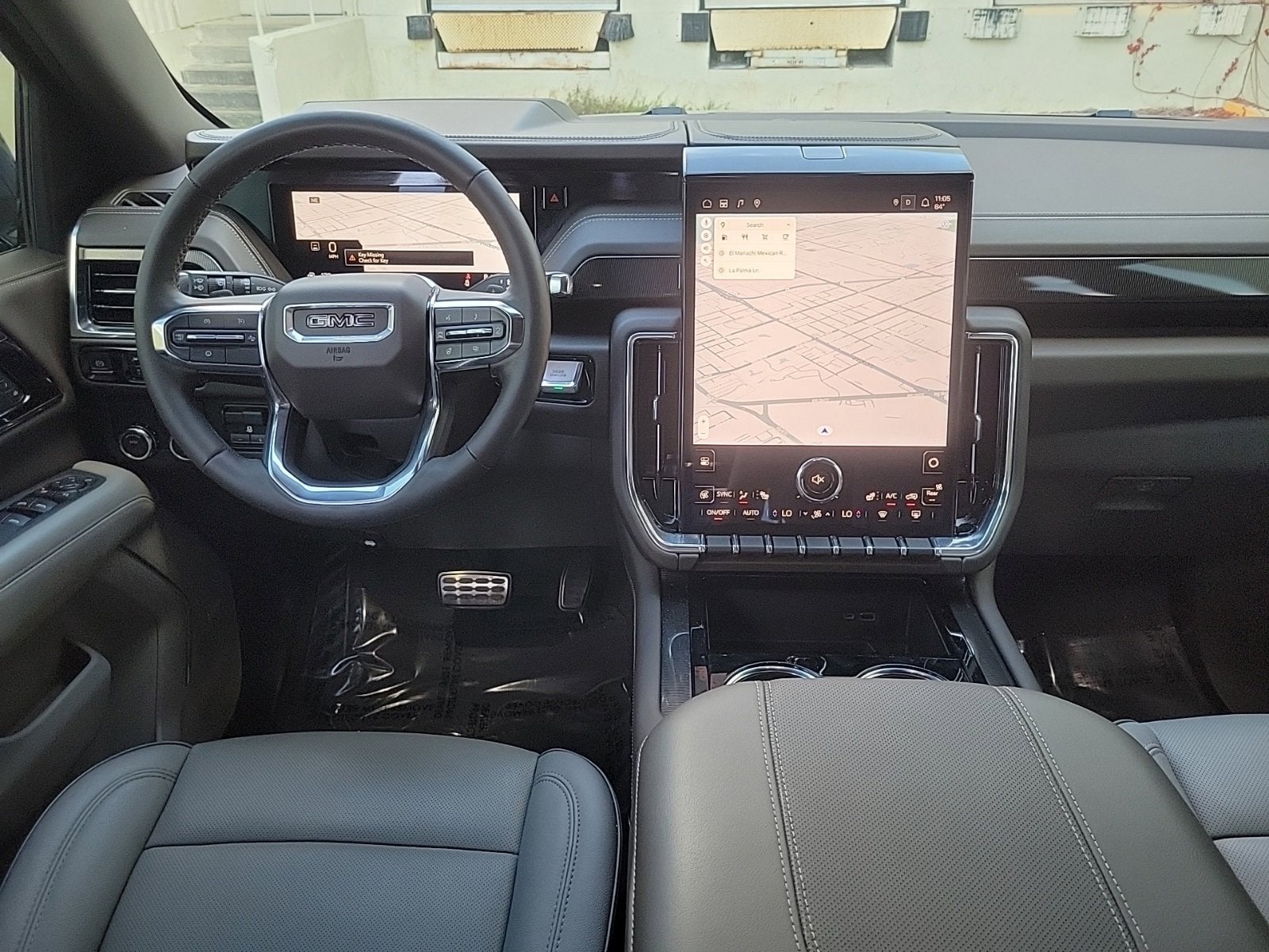 2025 GMC Yukon Elevation