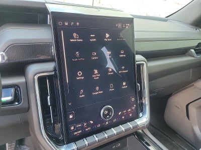 2025 GMC Yukon Elevation