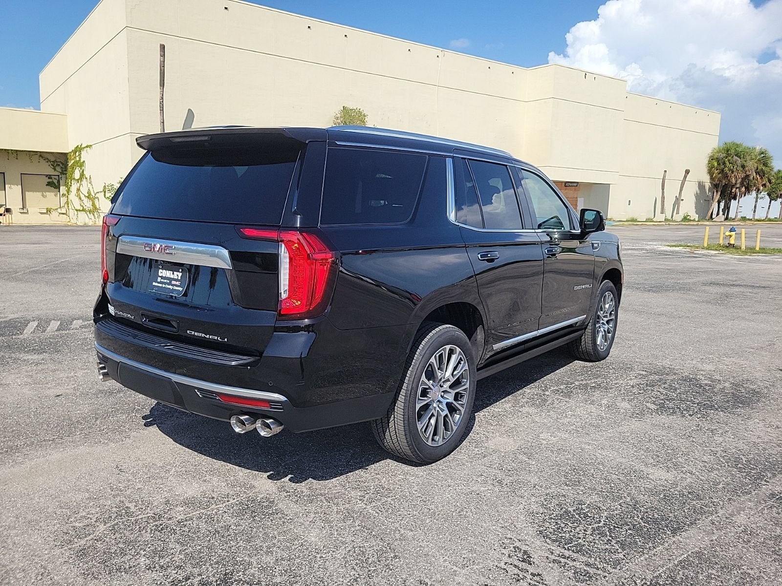 2022 GMC Yukon Denali