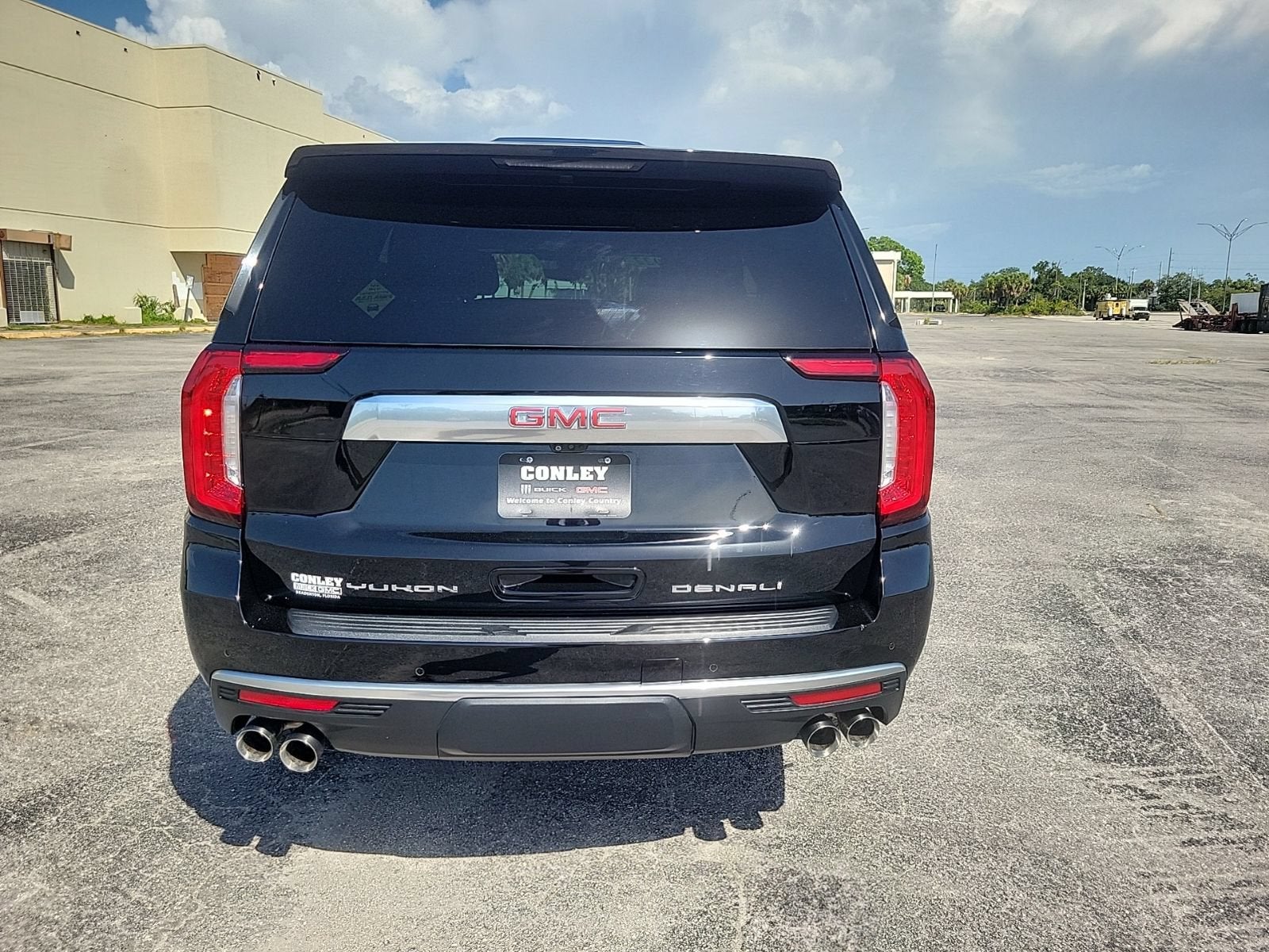 2022 GMC Yukon Denali