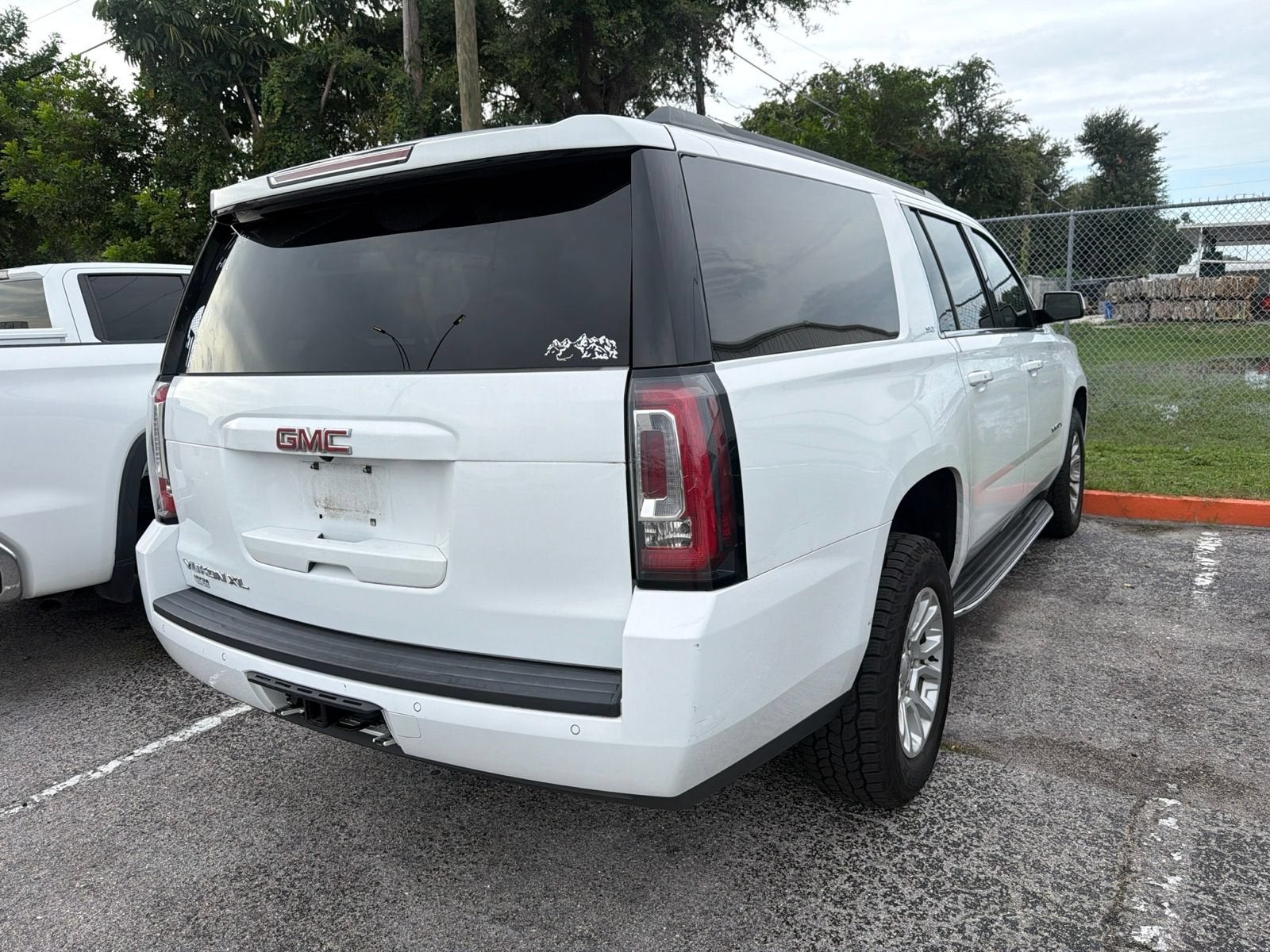 2019 GMC Yukon XL SLT