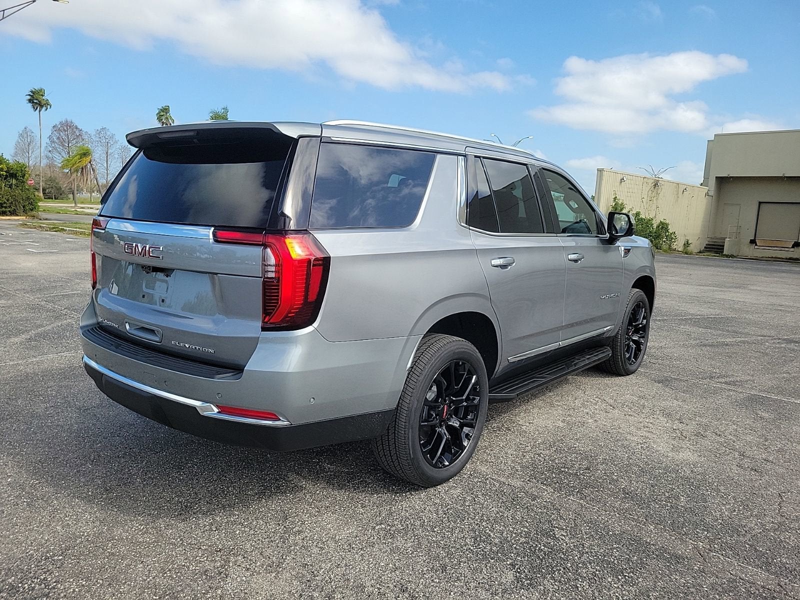 2026 GMC Yukon Elevation