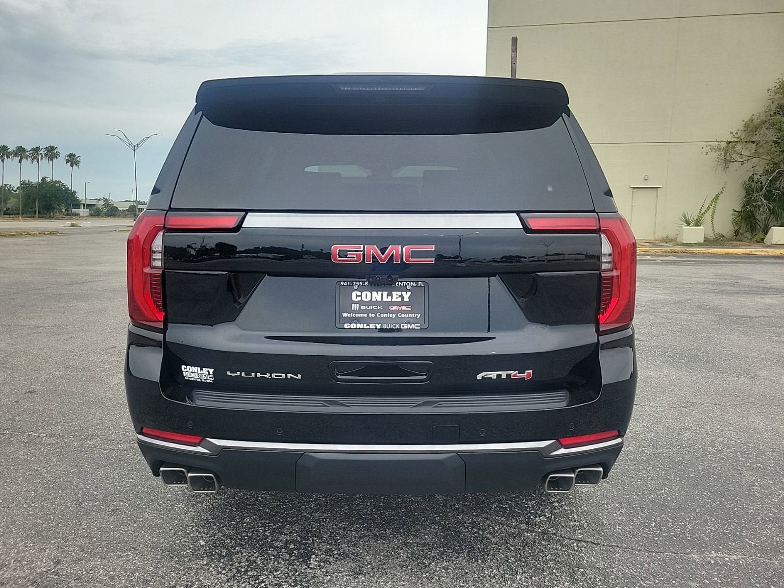 2026 GMC Yukon AT4