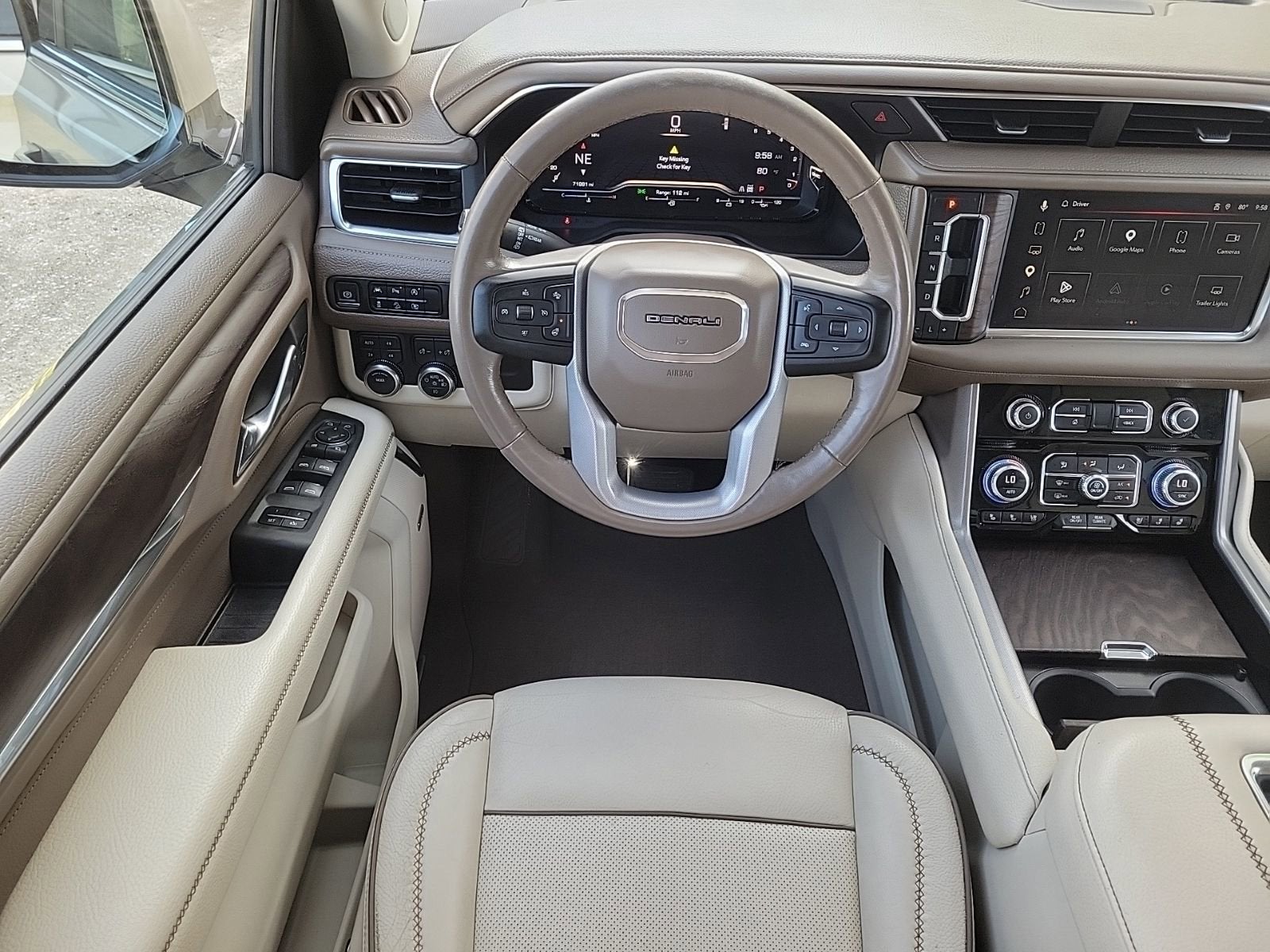 2023 GMC Yukon Denali