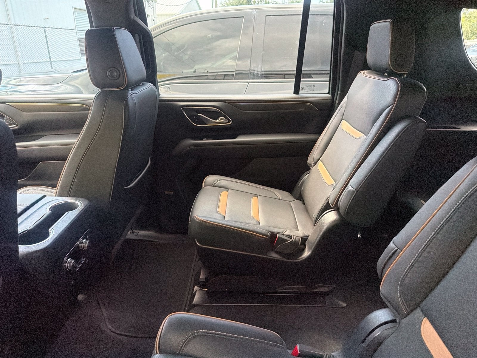 2023 GMC Yukon XL AT4