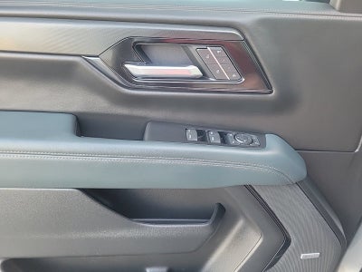 2025 GMC Yukon XL AT4