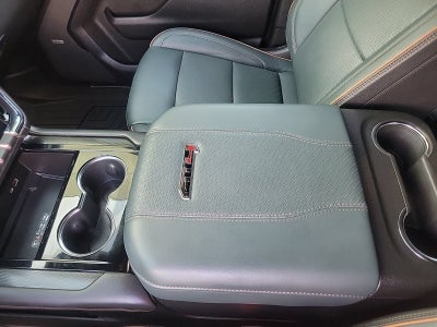 2025 GMC Yukon XL AT4