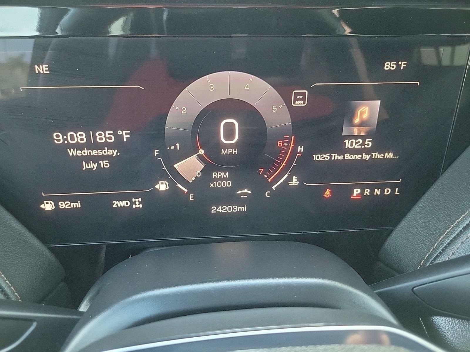 2025 GMC Yukon XL AT4
