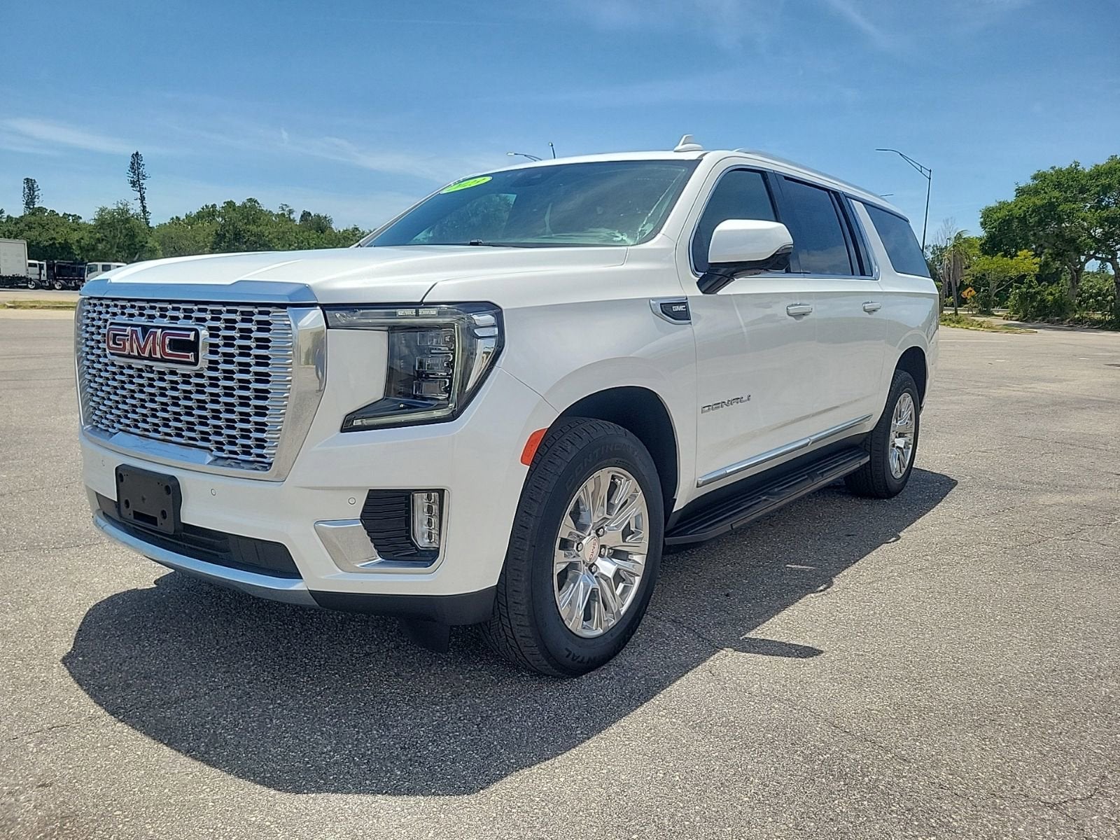 2023 GMC Yukon XL Denali