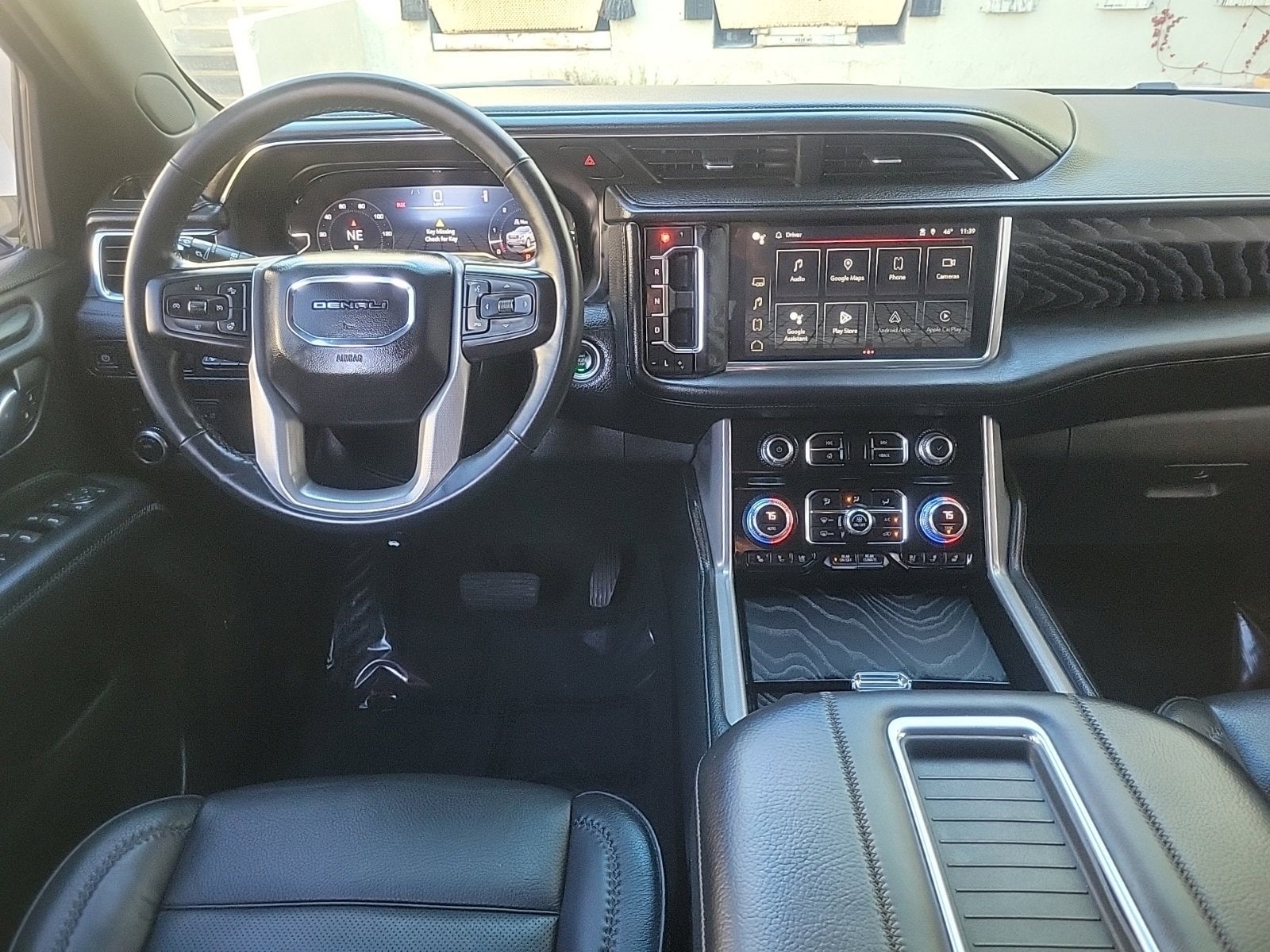 2023 GMC Yukon XL Denali