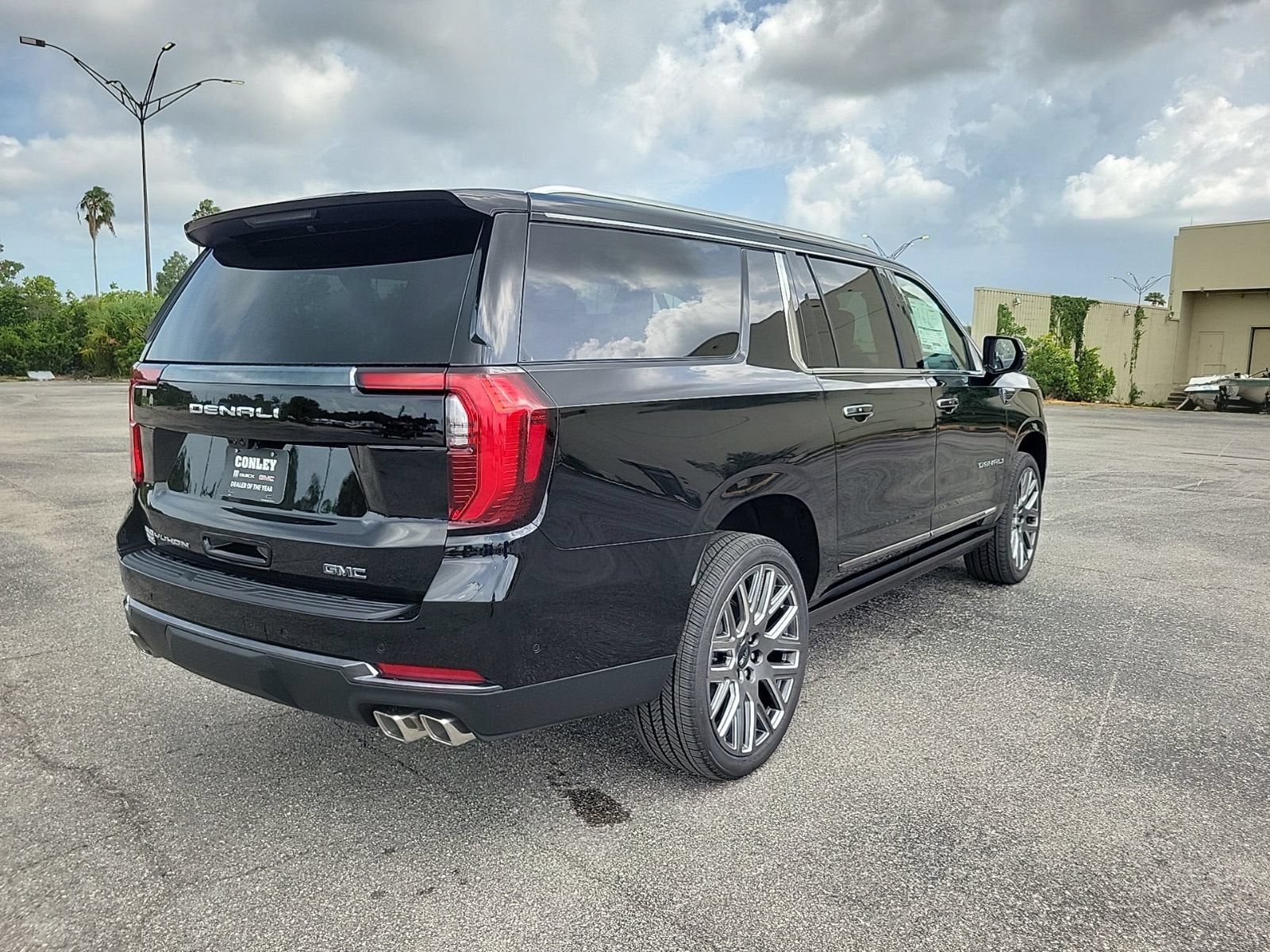 2026 GMC Yukon XL Denali Ultimate