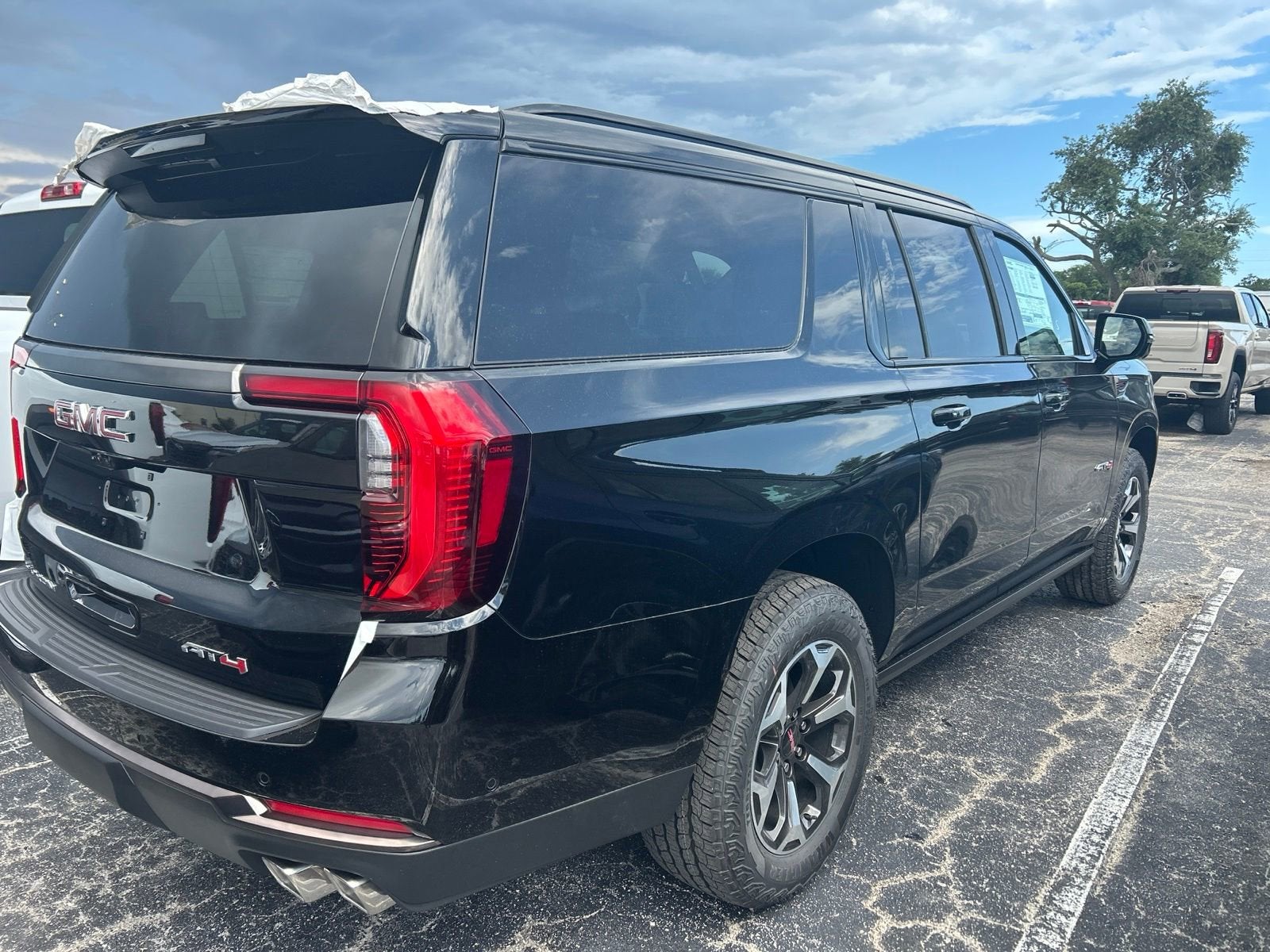 2026 GMC Yukon XL AT4 Ultimate