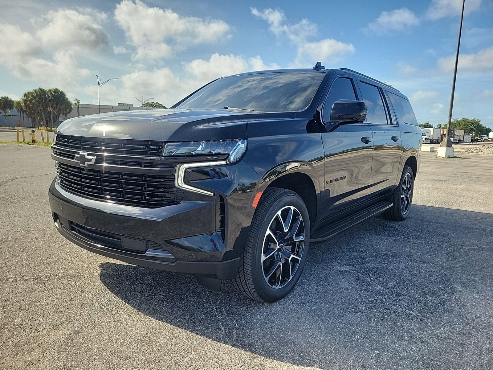 2024 Chevrolet Suburban RST