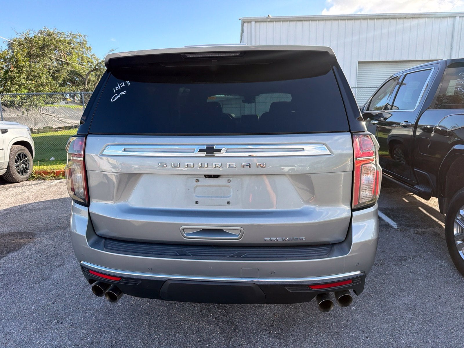 2023 Chevrolet Suburban Premier