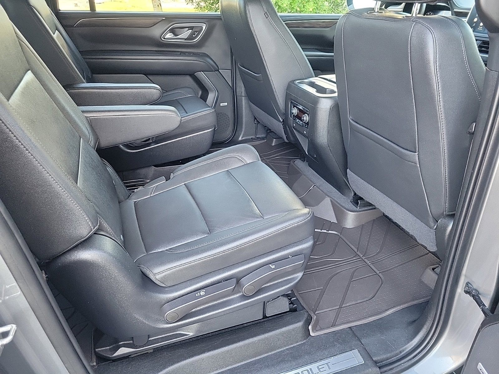 2022 Chevrolet Suburban Z71