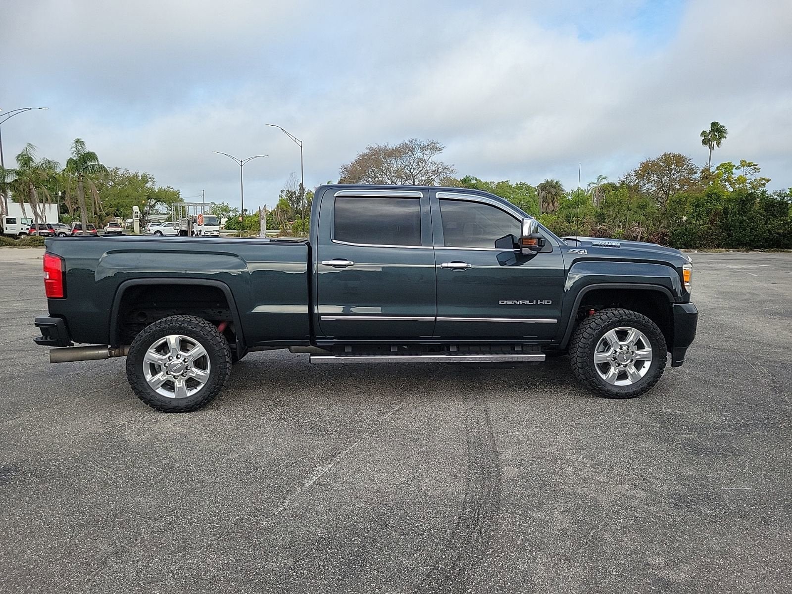 2017 GMC Sierra 2500 HD Denali
