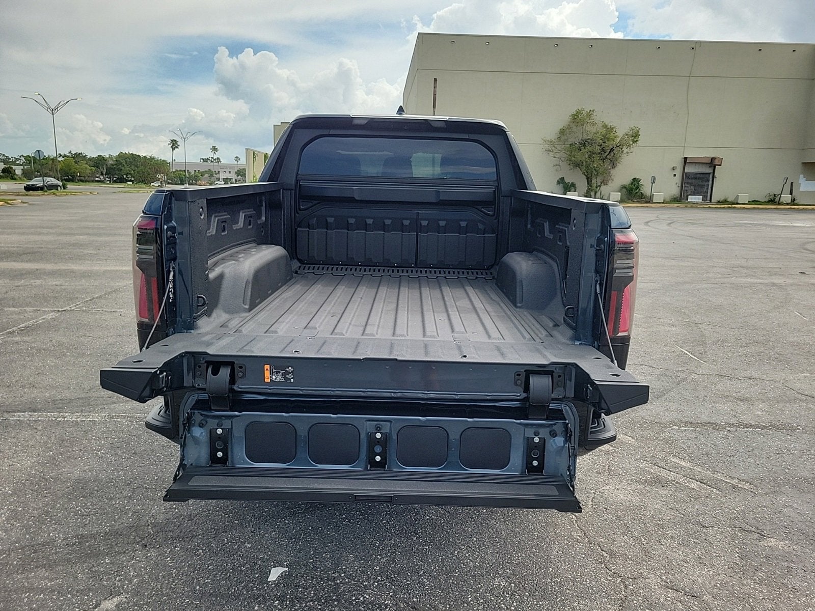 2025 GMC Sierra EV Max Range Denali