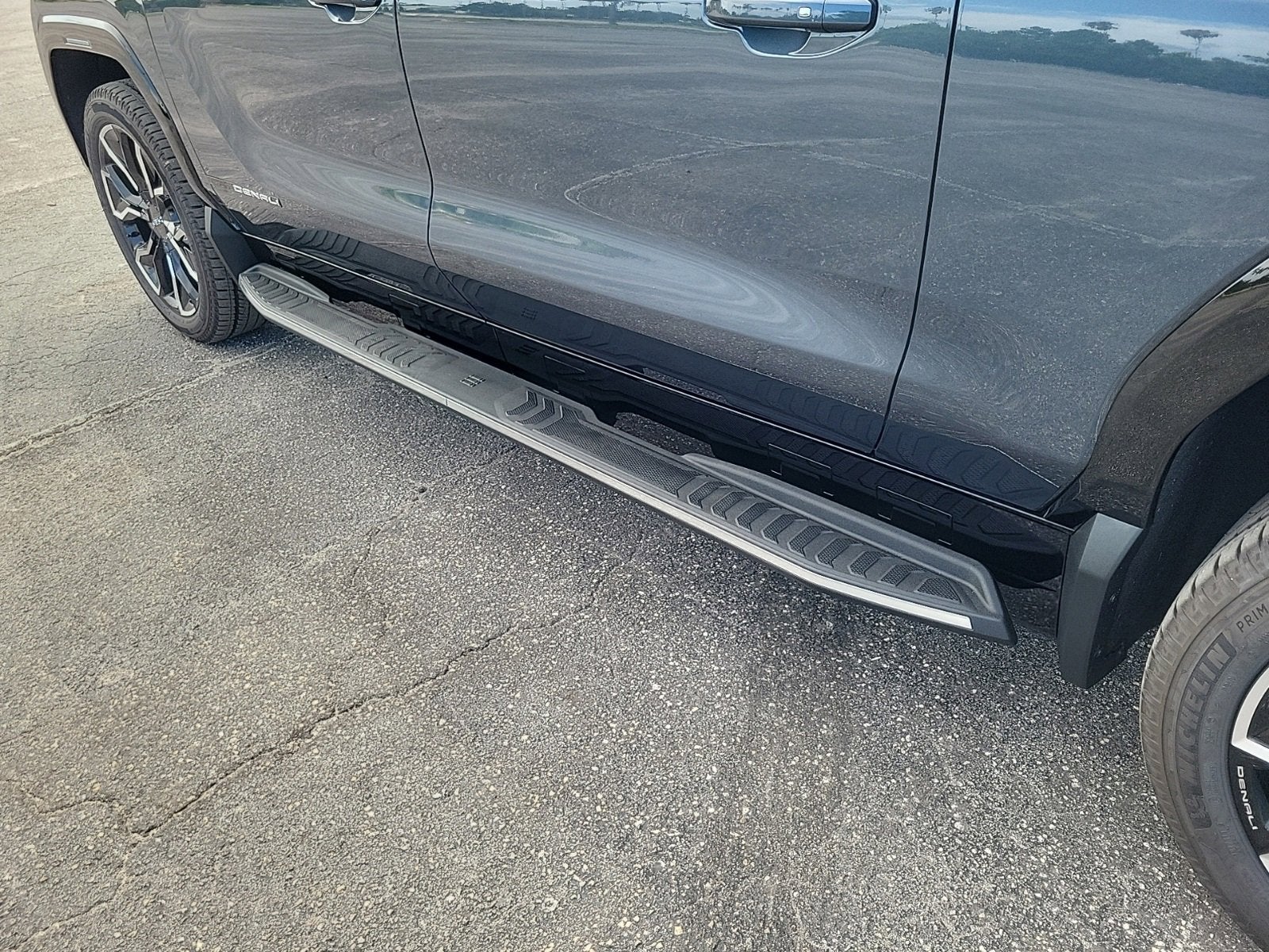 2025 GMC Sierra EV Max Range Denali