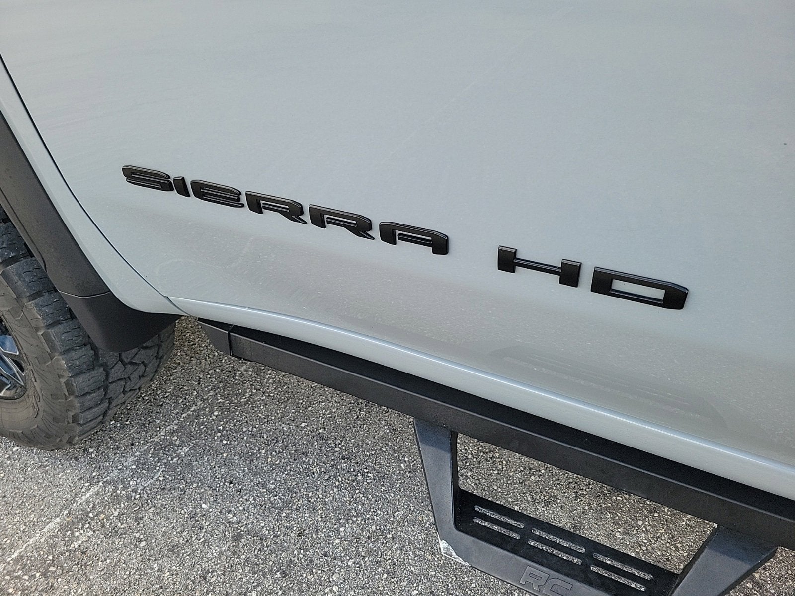 2024 GMC Sierra 2500 HD Pro