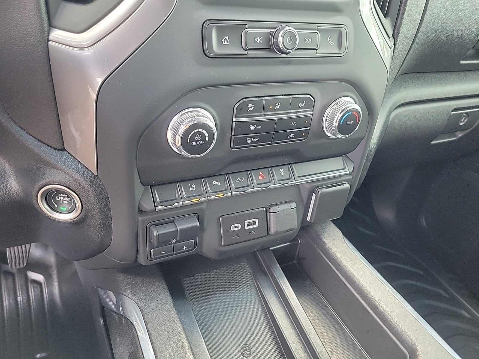 2024 GMC Sierra 2500 HD Pro